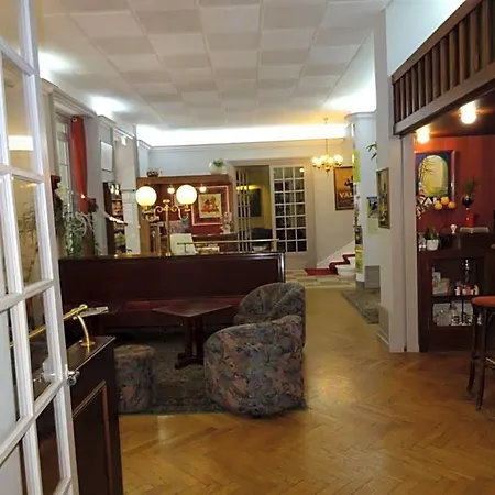 Hotel Grand De Lyon 3*